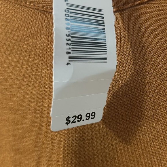 Ladies Large top golden brown - Picture 3 of 5